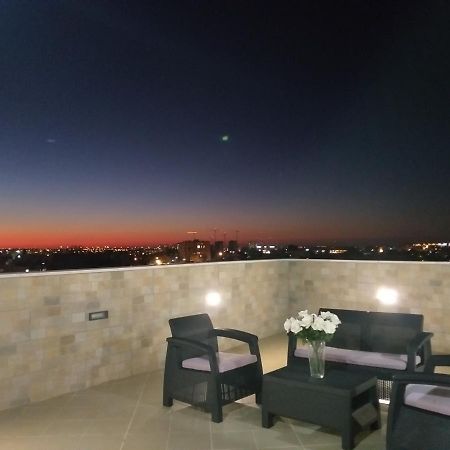 Penthouse In The City Rehovot Exterior photo