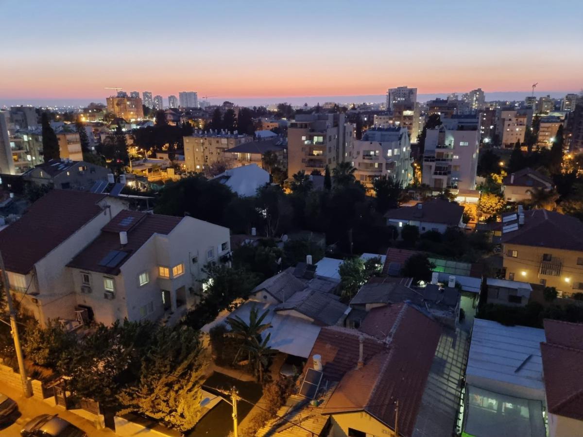 Penthouse In The City Rehovot Exterior photo