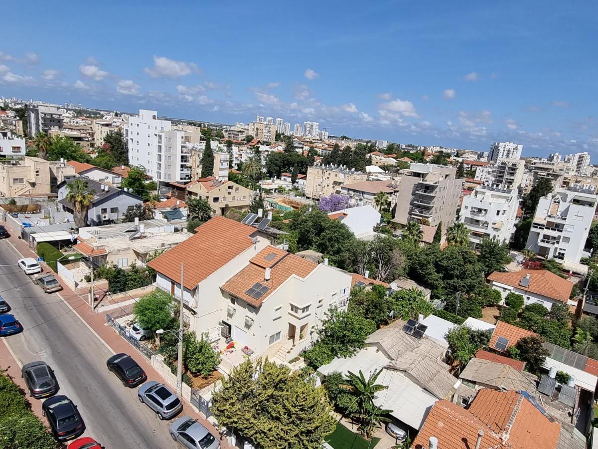 Penthouse In The City Rehovot Exterior photo