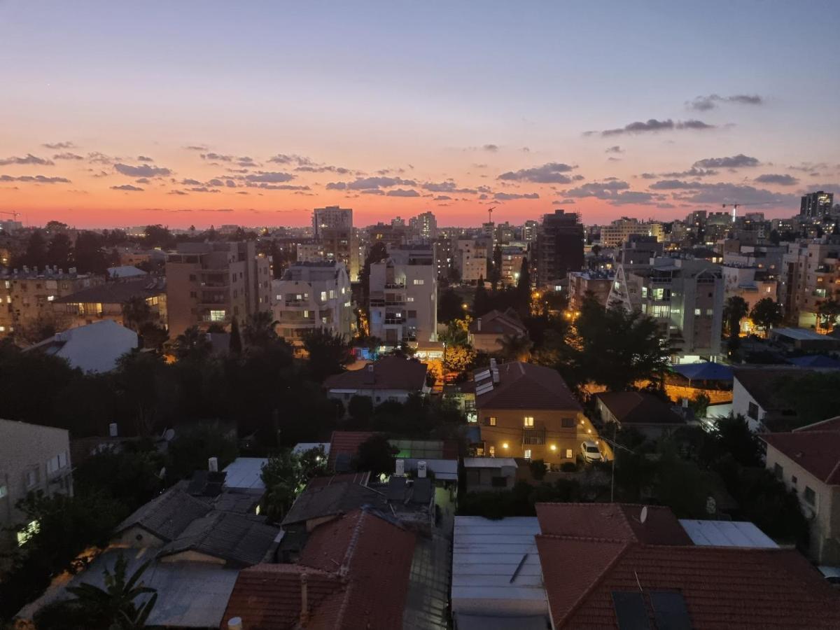 Penthouse In The City Apartment Rehovot Exterior photo