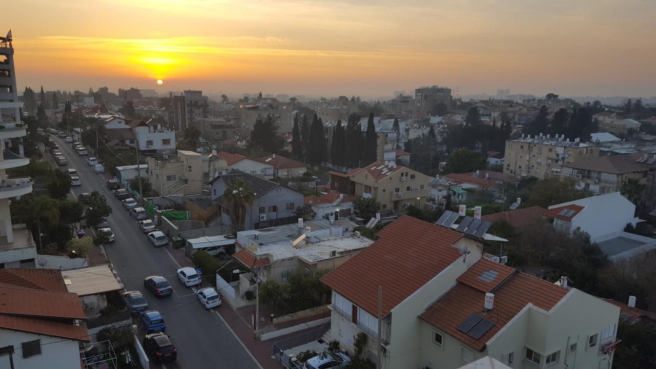 Penthouse In The City Rehovot Exterior photo